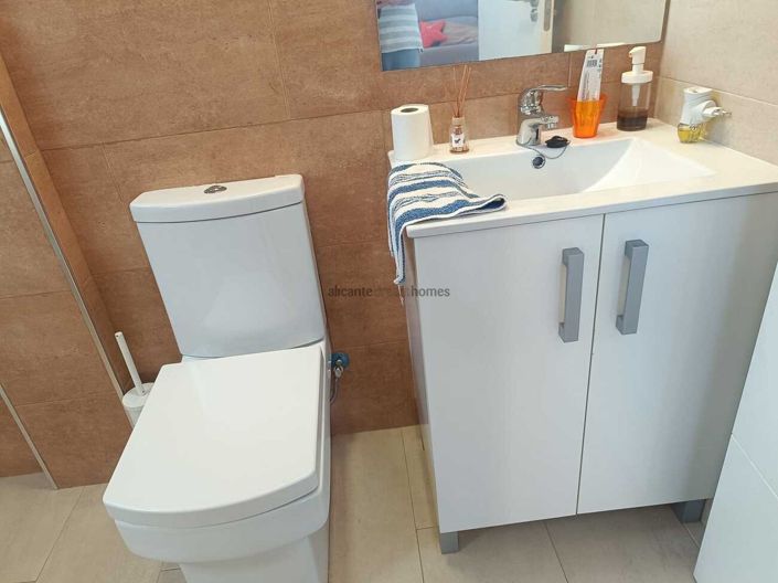 Image No.26-3 Bed Villa for sale