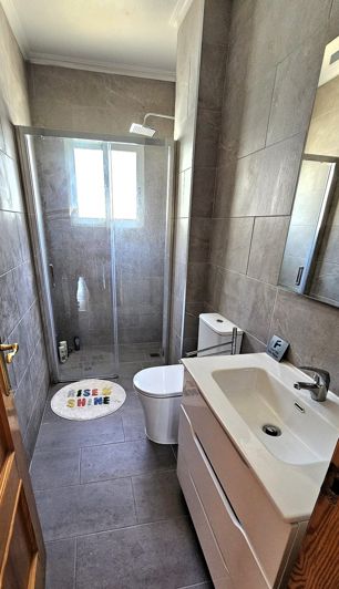 Image No.15-4 Bed Villa for sale