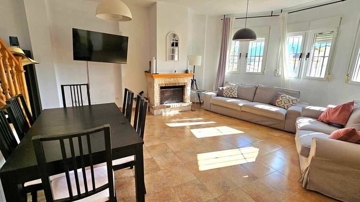 Image No.9-4 Bed Villa for sale