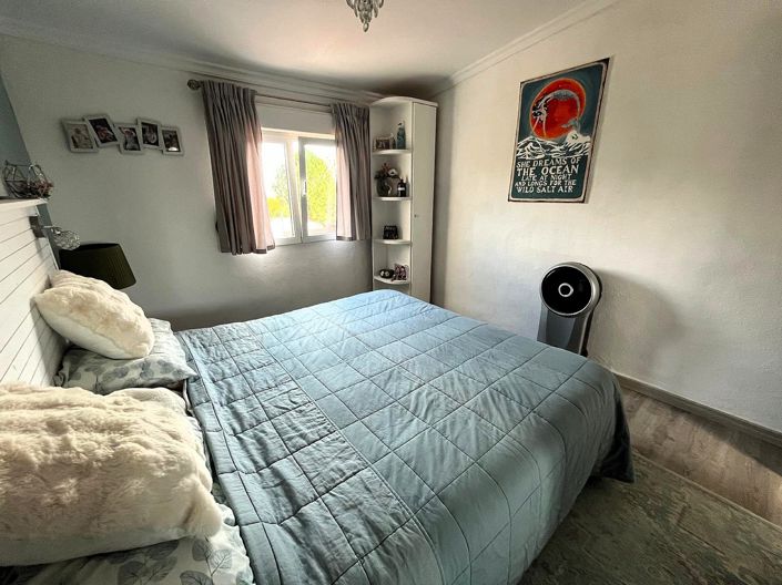 Image No.15-3 Bed Country House for sale