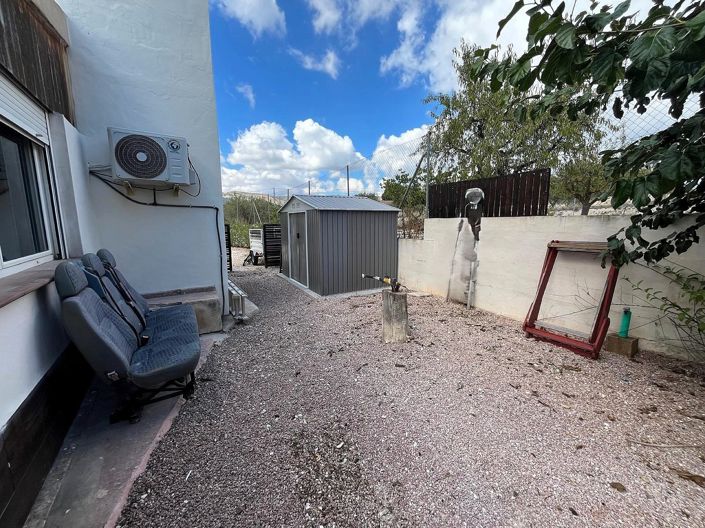 Image No.21-3 Bed Country House for sale