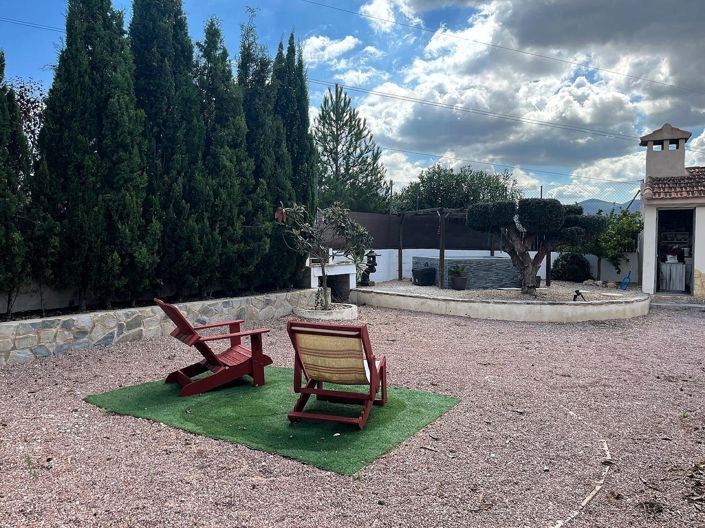 Image No.26-3 Bed Country House for sale