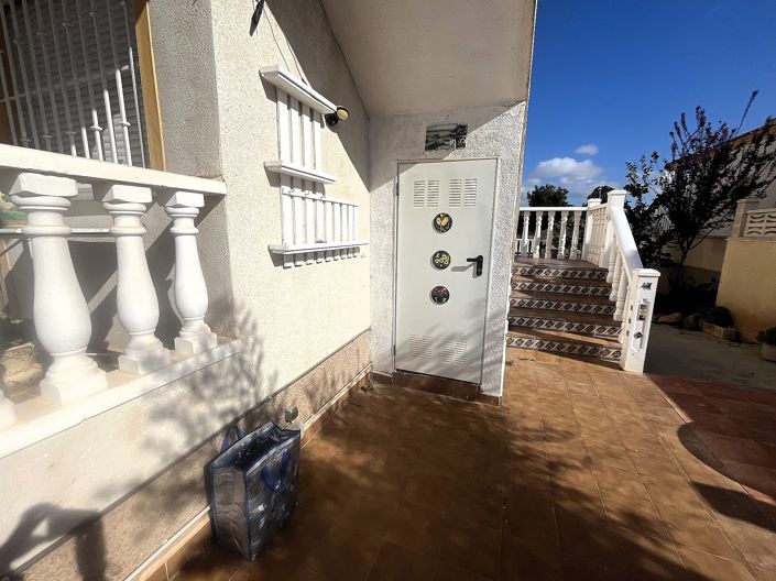 Image No.20-2 Bed Apartment for sale