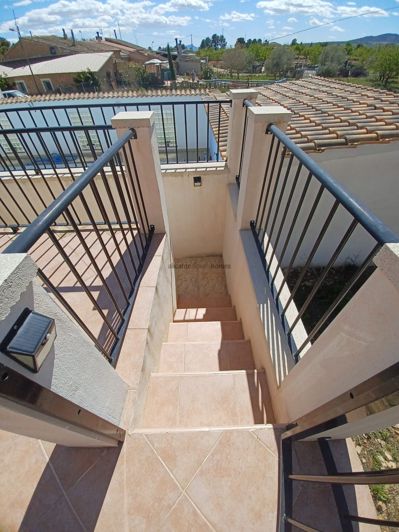 Image No.12-6 Bed Country House for sale