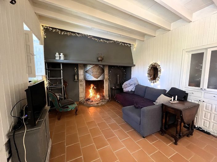 Image No.3-12 Bed Country House for sale