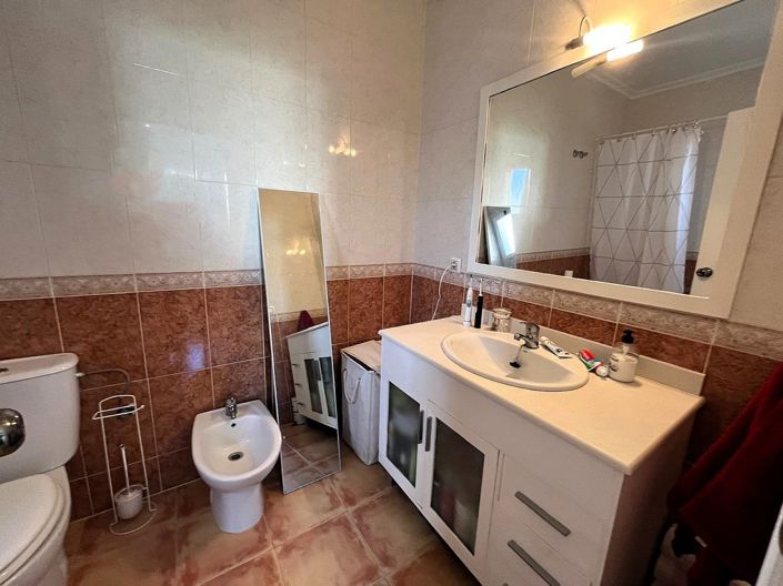 Image No.16-3 Bed Villa for sale