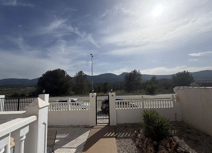 Image No.26-4 Bed Villa for sale