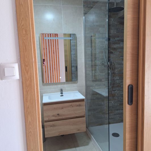 Image No.30-2 Bed Townhouse for sale