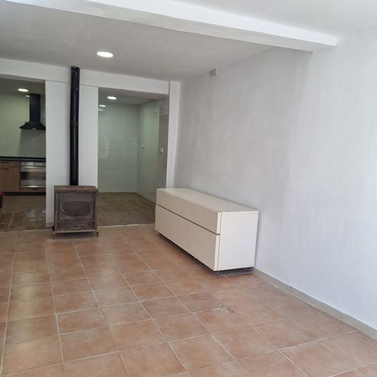 Image No.34-2 Bed Townhouse for sale