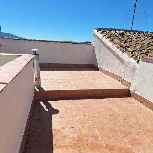 Image No.4-2 Bed Townhouse for sale