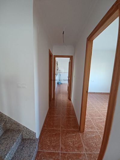 Image No.29-4 Bed Townhouse for sale