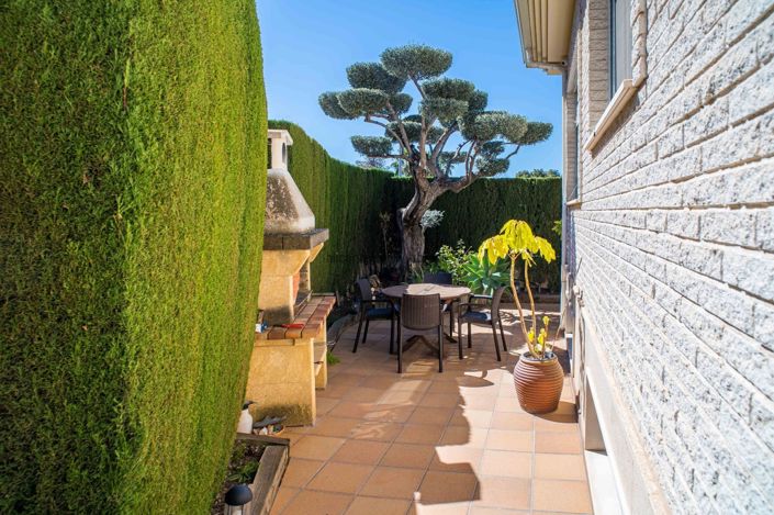 Image No.14-3 Bed Villa for sale