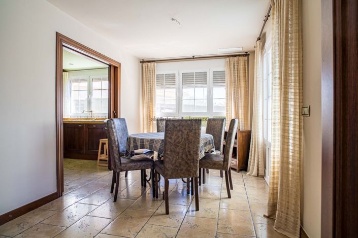 Image No.31-3 Bed Villa for sale