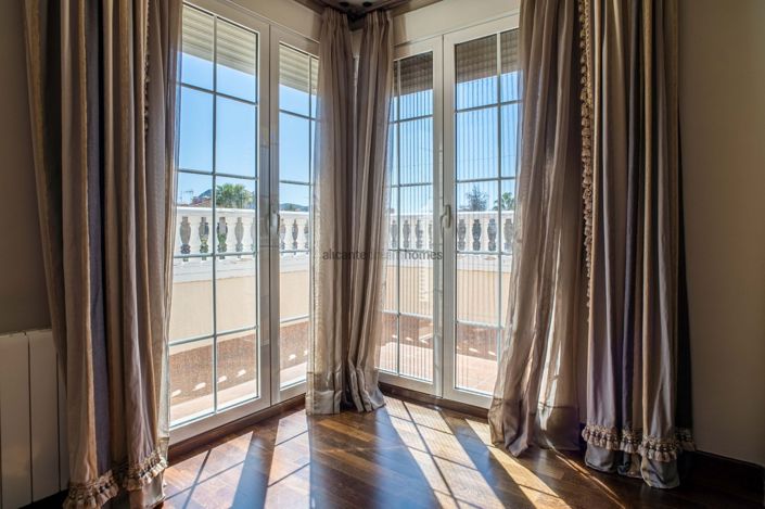 Image No.44-3 Bed Villa for sale