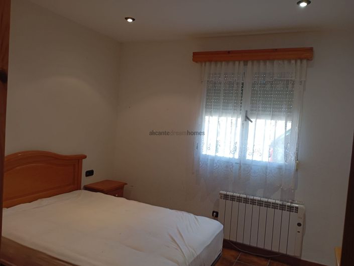 Image No.15-3 Bed Villa for sale