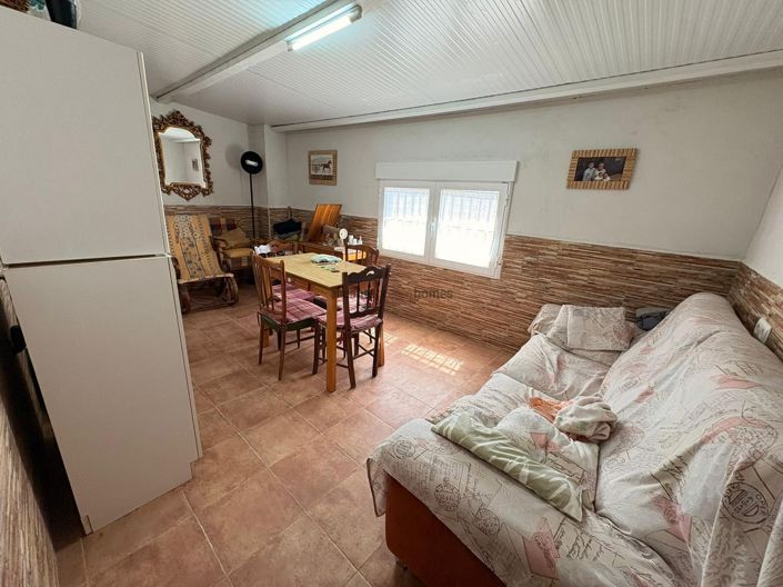 Image No.21-3 Bed Villa for sale