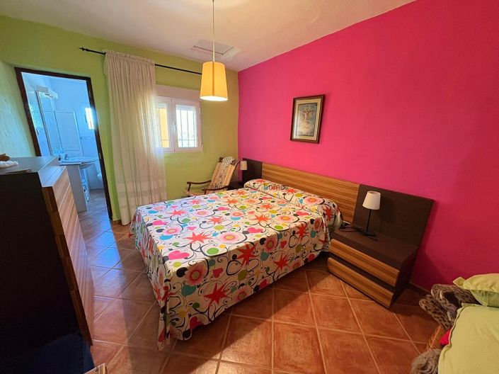 Image No.26-3 Bed Villa for sale