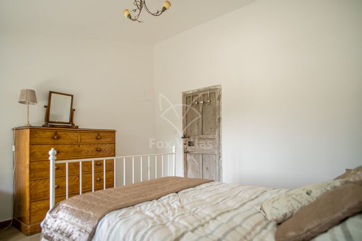 Image No.15-5 Bed Country House for sale