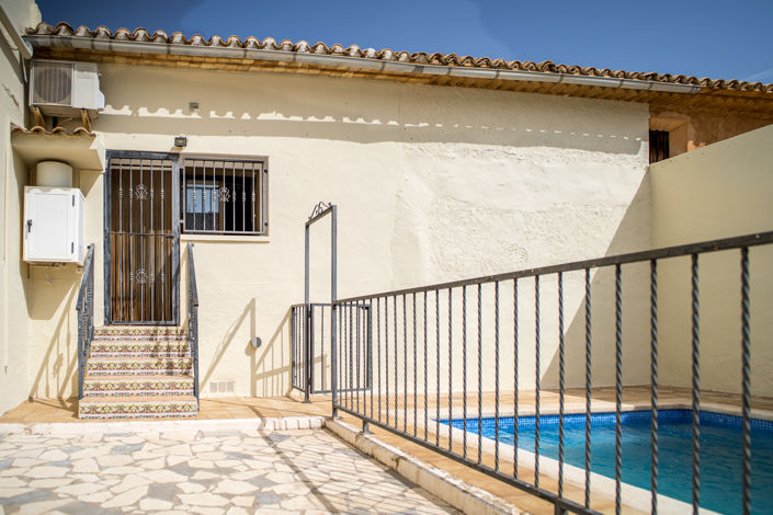 Image No.41-5 Bed Townhouse for sale