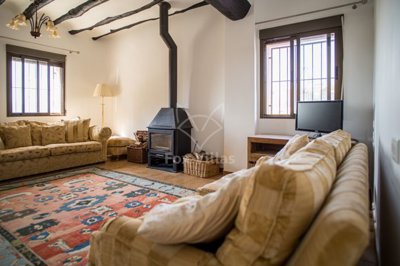 1769646544101-g3y90o-4-full