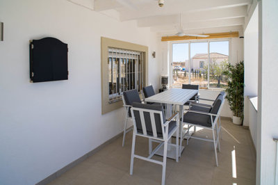 1770668523086-fox-r14220-20casa20ibanez20037