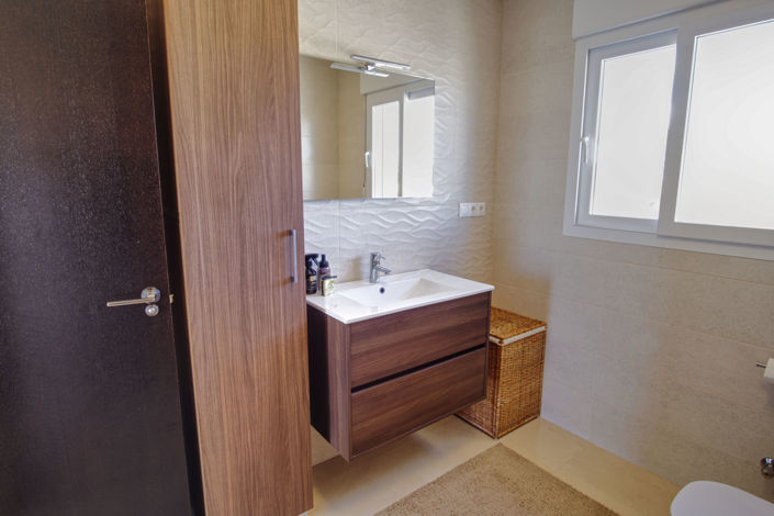 Image No.33-4 Bed Villa for sale