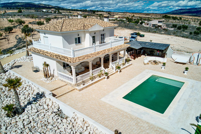 Image No.4-4 Bed Villa for sale