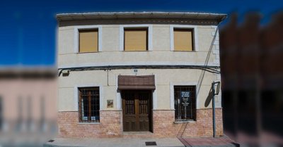 1 - Pinoso, Townhouse