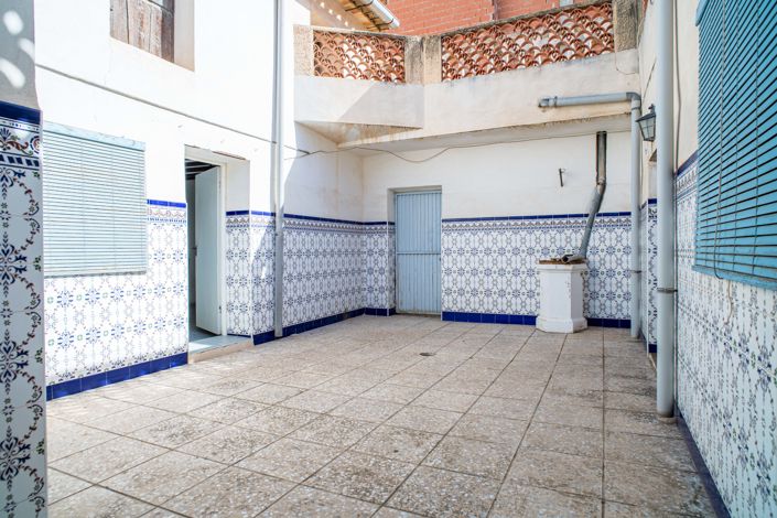 Image No.36-Townhouse for sale