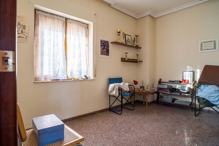 Image No.22-6 Bed Country House for sale