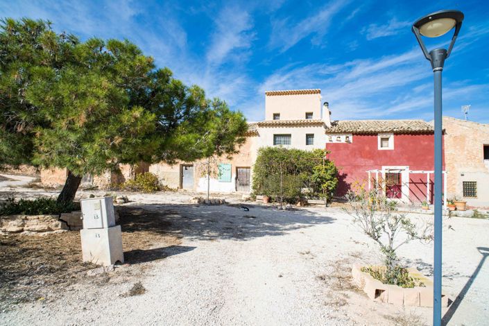 Image No.2-Townhouse for sale