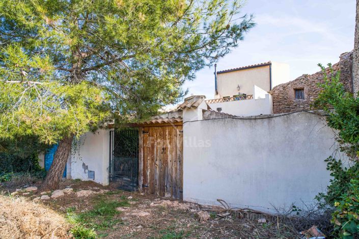 Image No.29-3 Bed Townhouse for sale