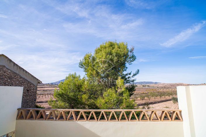 Image No.50-3 Bed Townhouse for sale