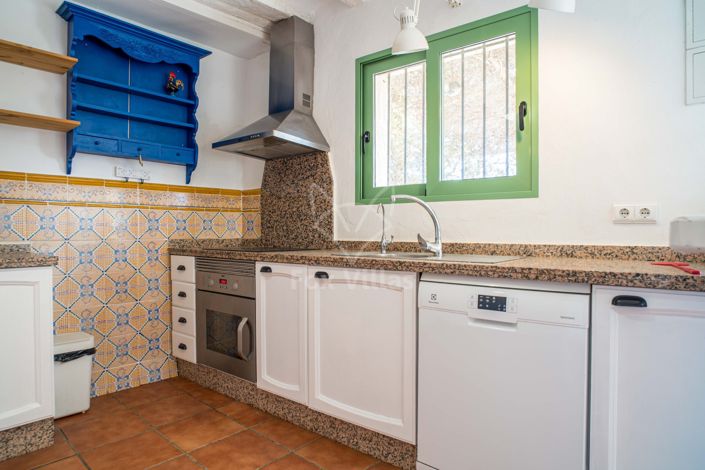 Image No.9-3 Bed Townhouse for sale