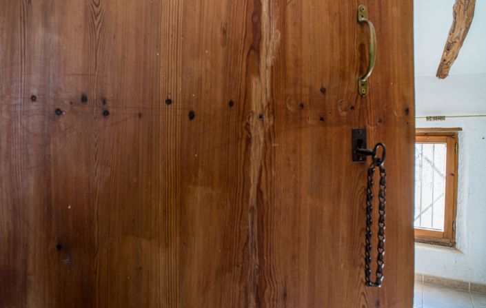 Image No.27-5 Bed Townhouse for sale