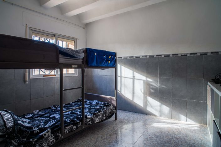 Image No.38-5 Bed Townhouse for sale