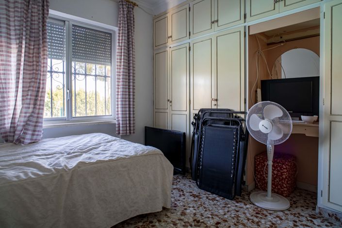 Image No.32-4 Bed Country House for sale