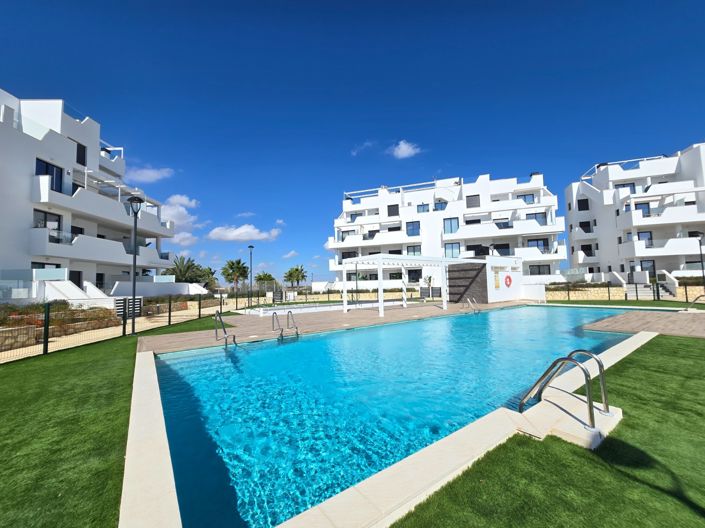Image No.3-Appartement de 2 chambres à vendre à Espagne