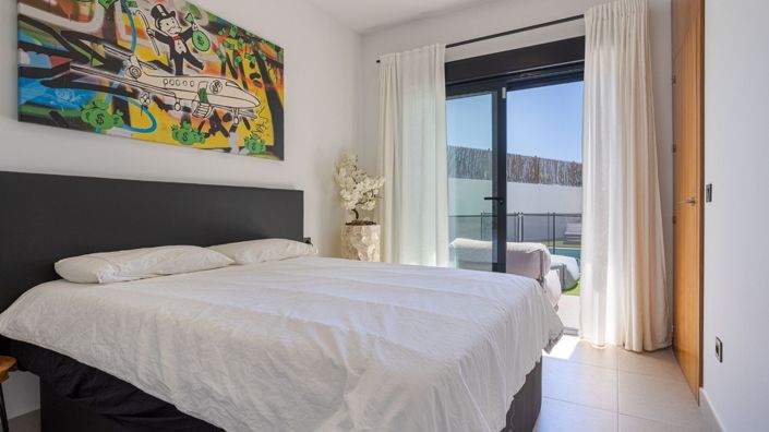 Image No.23-4 Bed Villa for sale