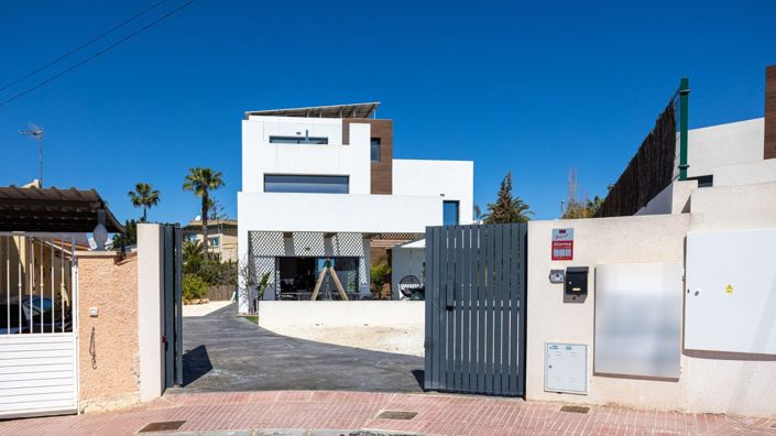 Image No.33-4 Bed Villa for sale