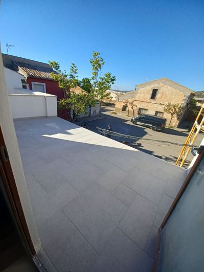 Image No.15-4 Bed Village House for sale