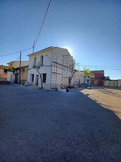 Image No.30-4 Bed Village House for sale