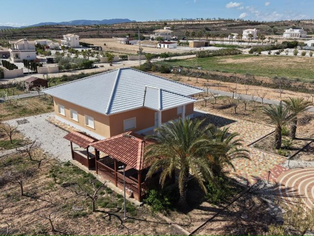 Image No.20-4 Bed Villa for sale