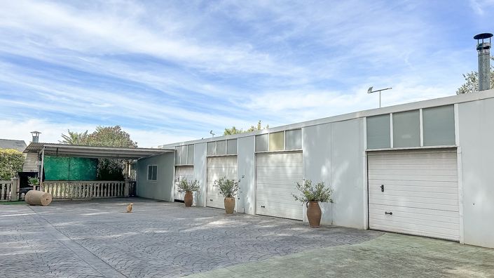 Image No.14-4 Bed Villa for sale