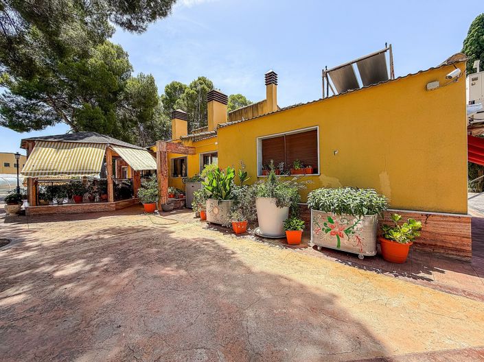 Image No.17-4 Bed Villa for sale