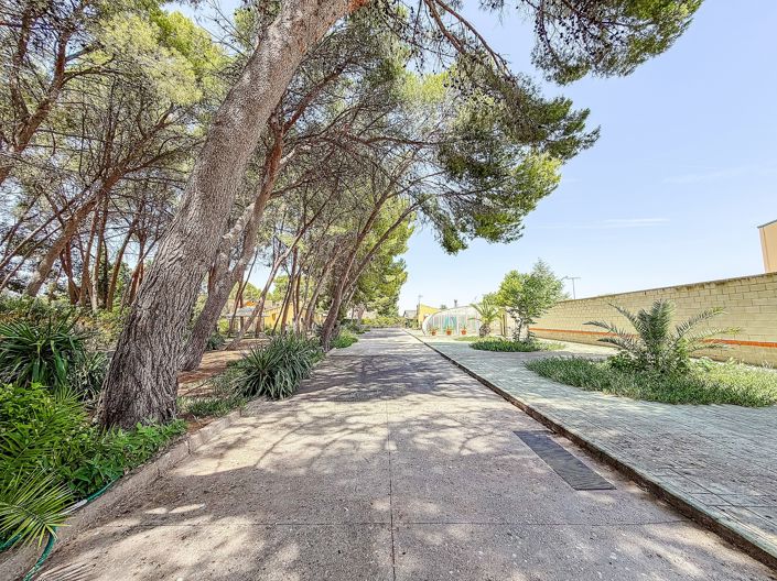 Image No.20-4 Bed Villa for sale