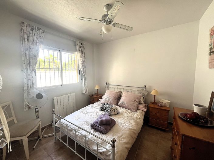 Image No.10-4 Bed Villa for sale