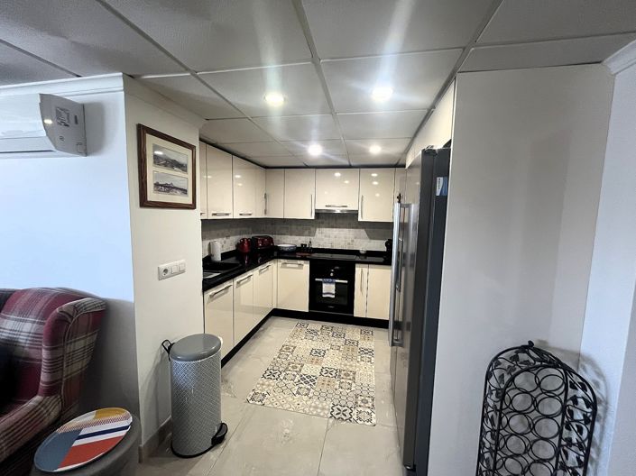 Image No.26-4 Bed Villa for sale