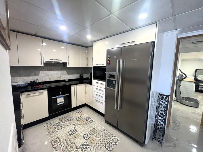 Image No.27-4 Bed Villa for sale