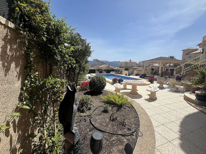 Image No.40-4 Bed Villa for sale